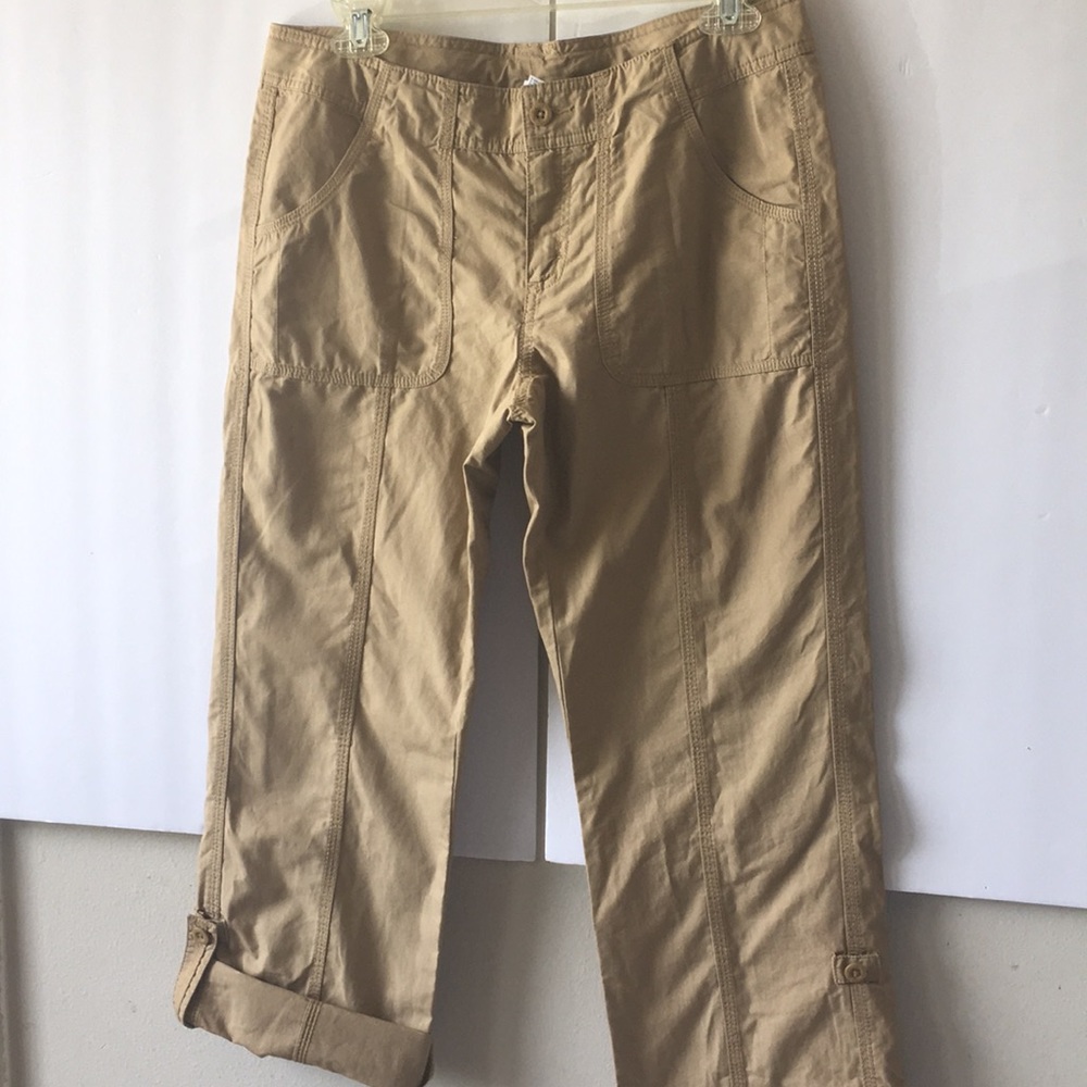 THE NORHT FACE PANTS SZ 6 BEIGE COLOR